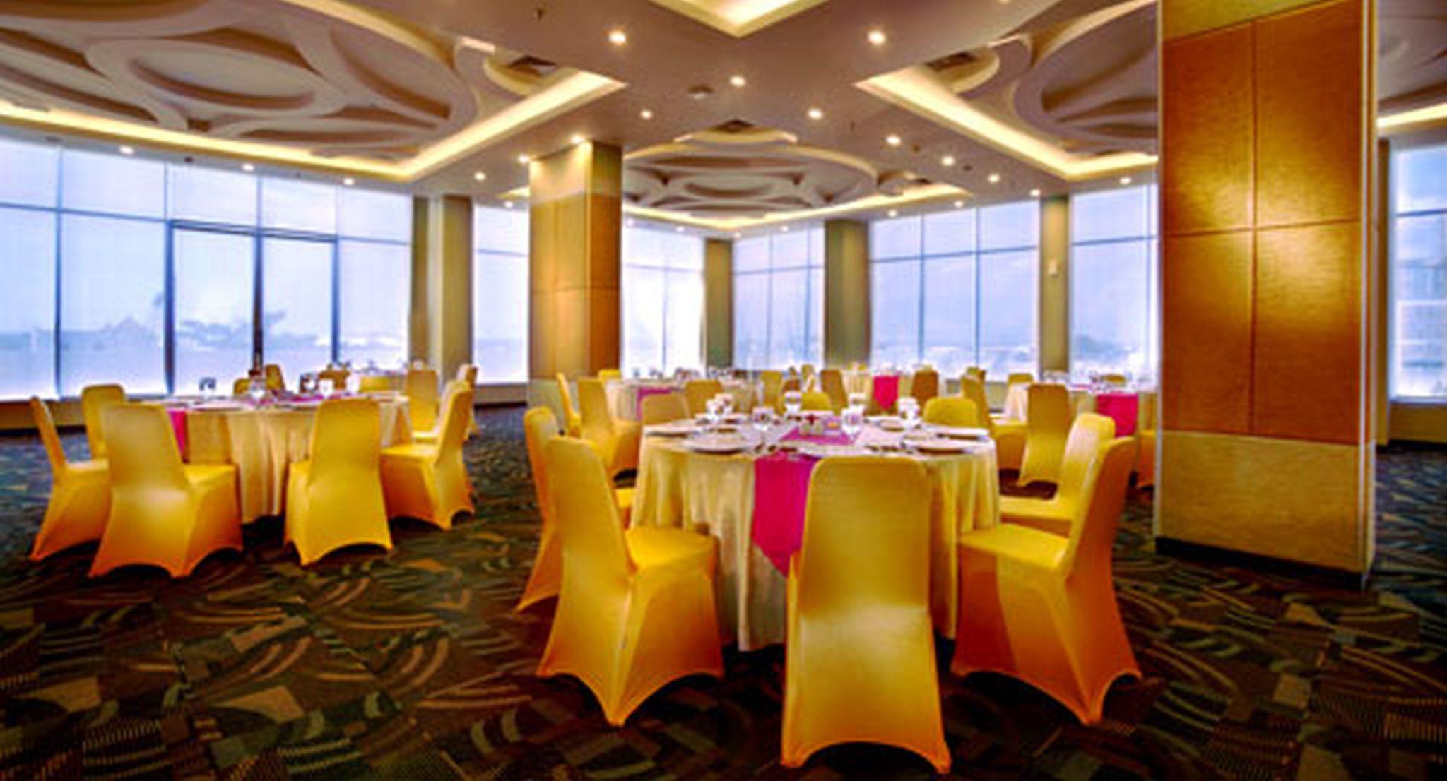 Favehotel Solo Baru Exterior photo