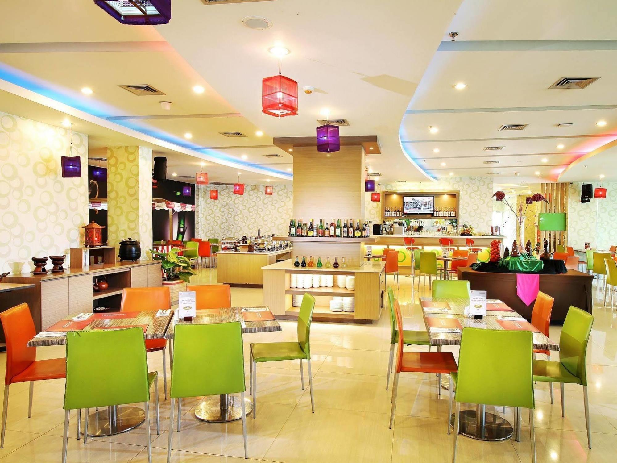 Favehotel Solo Baru Exterior photo